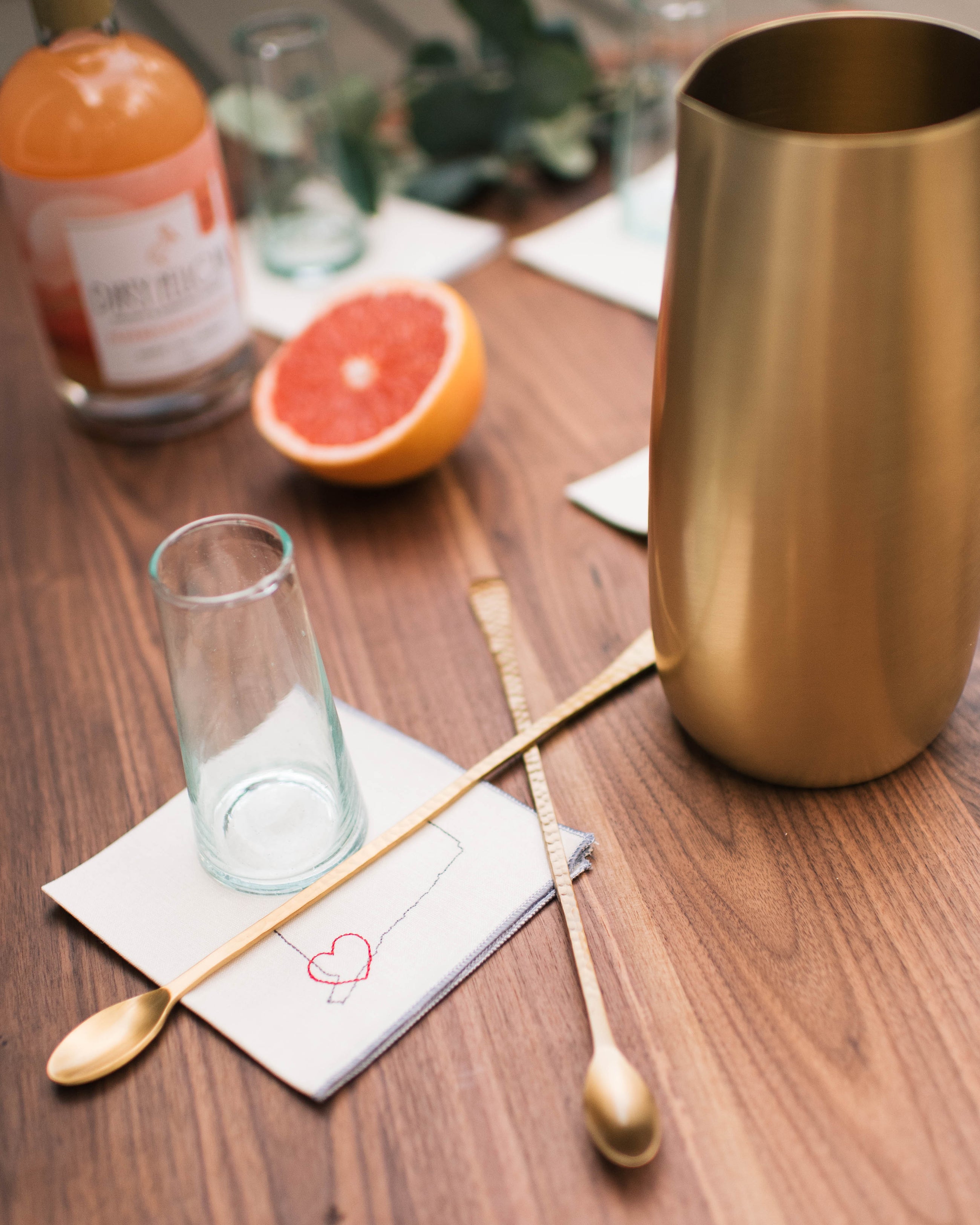 Cocktail Mixing Gift Set with Embroidered CT Cocktail Napkins