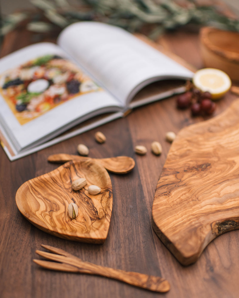 Olive Wood Charcuterie Gift Set